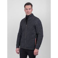 Celtic Tweed Shackleton-jack met antraciet gebreide kabelmouw
