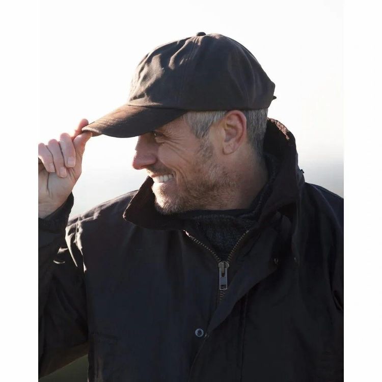 Walker and Hawkes Stallington Wax cap leren klep bruin