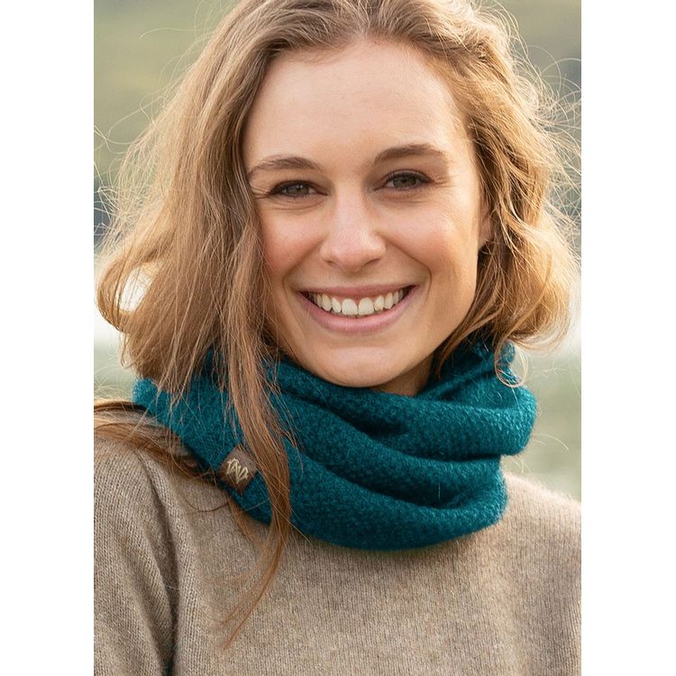 Noble Wilde Neck Warmer Paua