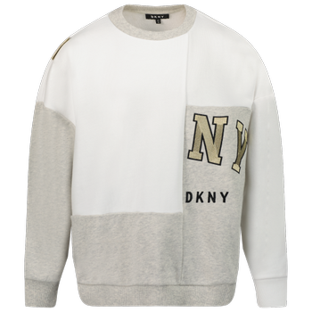 DKNY D35S22 kindertrui grijs Afbeelding van DKNY D35S22 kindertrui grijs