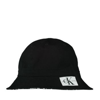 Calvin Klein IU0IU)0104 kinderhoed zwart Afbeelding van Calvin Klein IU0IU)0104 kinderhoed zwart