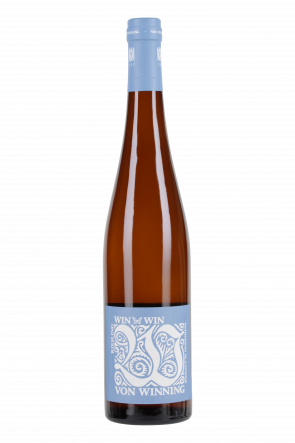 Foto van VON WINNING RIESLING WIN WIN 2020 75 CL