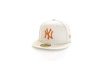 Afbeelding van New Era Fitted Cap NEW YORK YANKEES LEAGUE ESSENTIAL 59FIFTY STONE / TOFFEE NE60240538