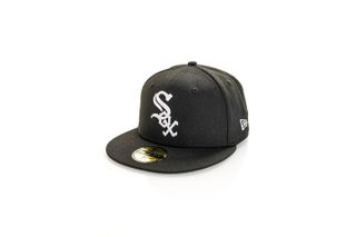 Foto van New Era Chicago White Sox Fitted Cap MLB AC PERF 59FIFTY Black/White 12572845
