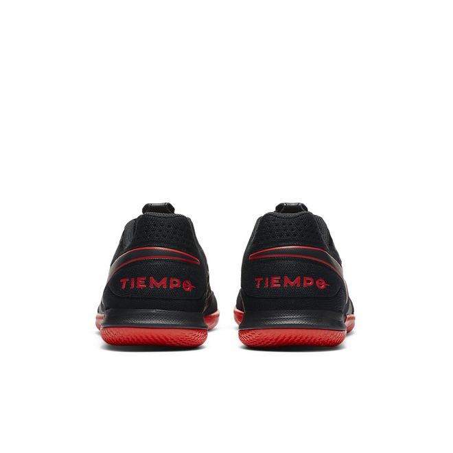 Afbeelding van Nike Legend 8 Academy IC Black-Chile Red