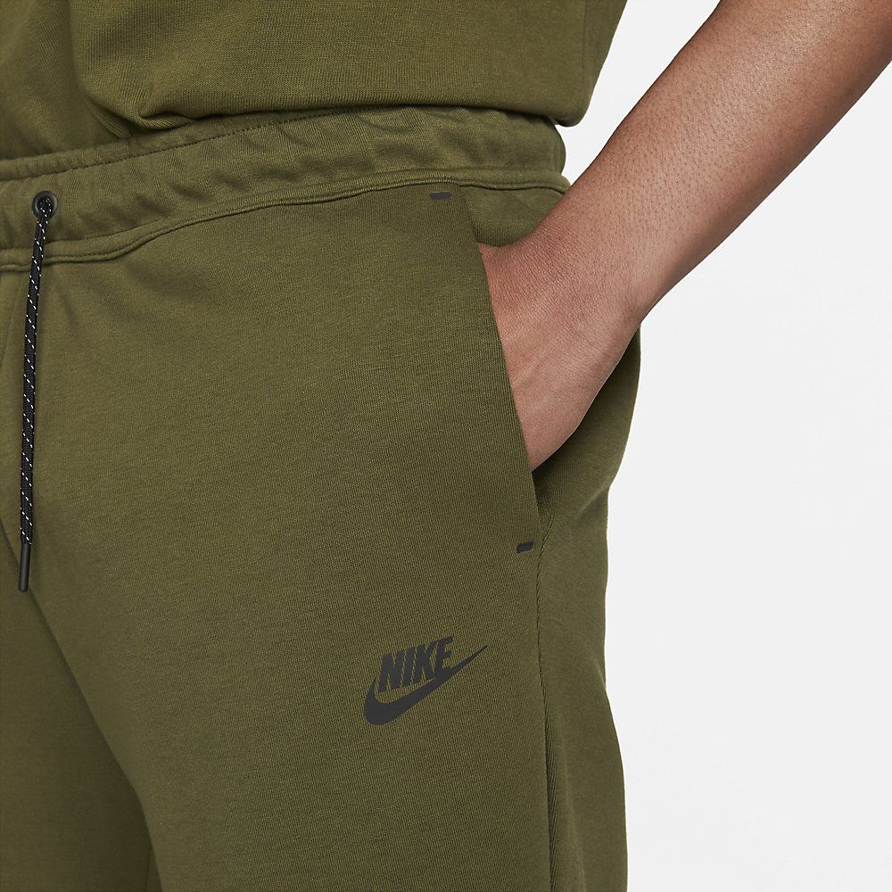 nike tech rough green