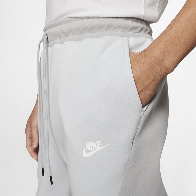 Afbeelding van Nike Tech Fleece Pant Lite Smike Grey