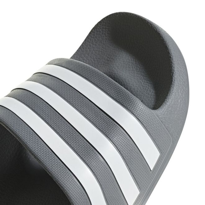 Afbeelding van Adidas Adilette Aqua Slippers Grey Three