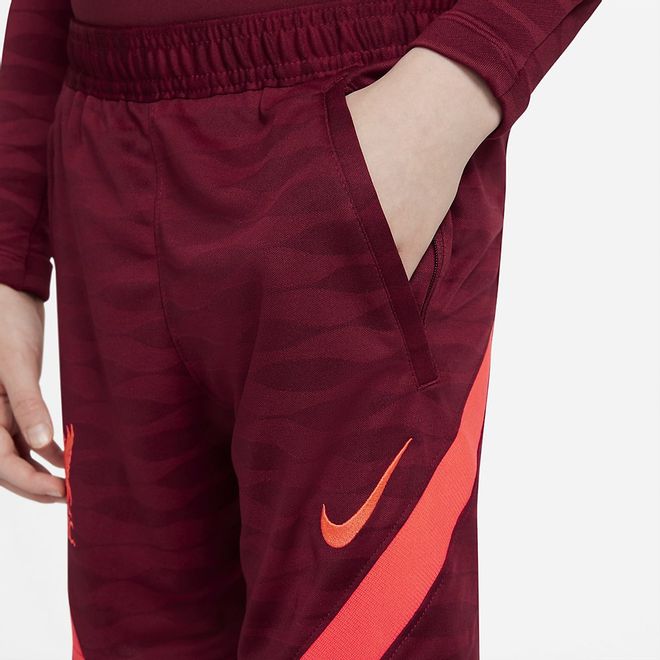 Afbeelding van Liverpool FC Strike Zomerset Kids Team Red