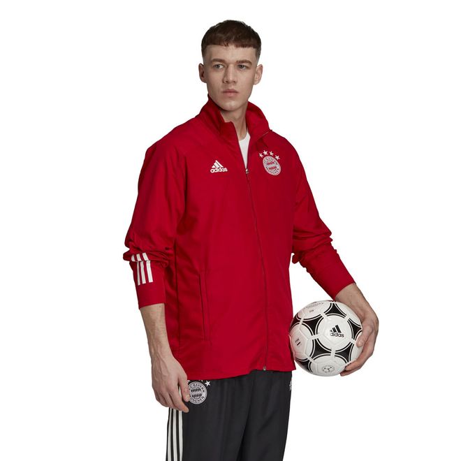 Afbeelding van FC Bayern München Presentatiepak FCB True Red