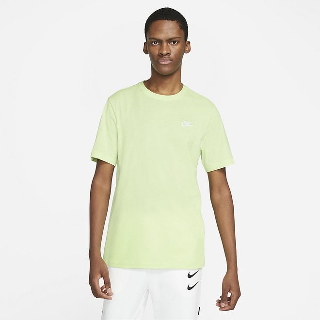 Afbeelding van Nike Sportswear Club T-Shirt Lite Liquid Lime