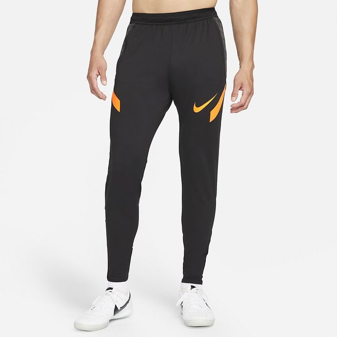Afbeelding van Nike Dri-FIT Strike Set Black Anthracite Total Orange