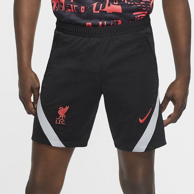Afbeelding van Liverpool FC Strike Short Set Zwart