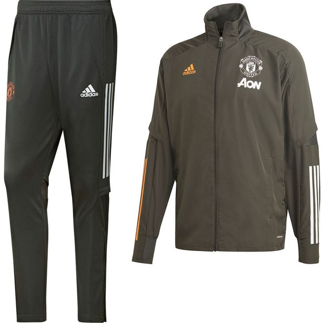 Afbeelding van Manchester United Presentatiepak Legend Earth