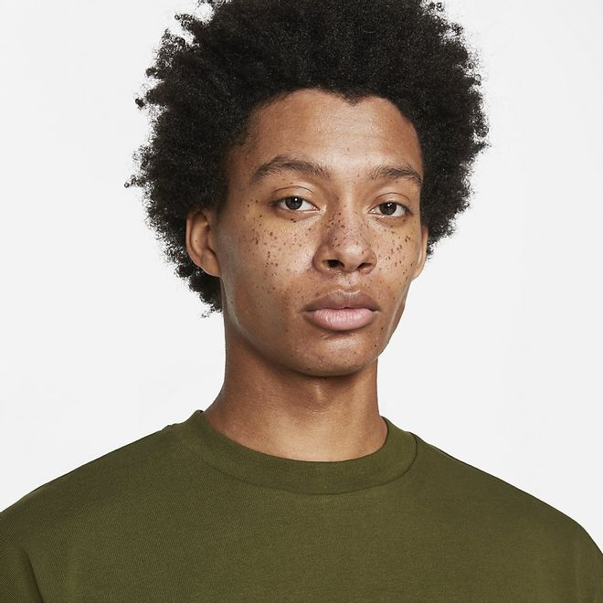 Afbeelding van Nike Sportswear Dri-FIT Tech Essentials Shirt Rough Green