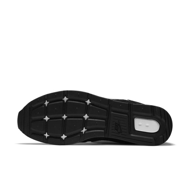 Afbeelding van Nike Venture Runner Suede Black White