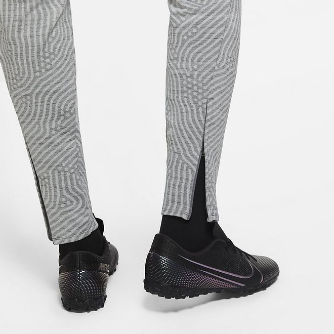 Afbeelding van Nike Dri-Fit Strike Set Smoke Grey