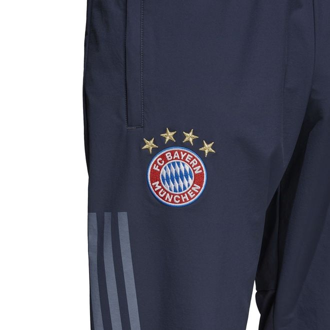 Afbeelding van FC Bayern München Ultimate Warm Longsleeve Set EU