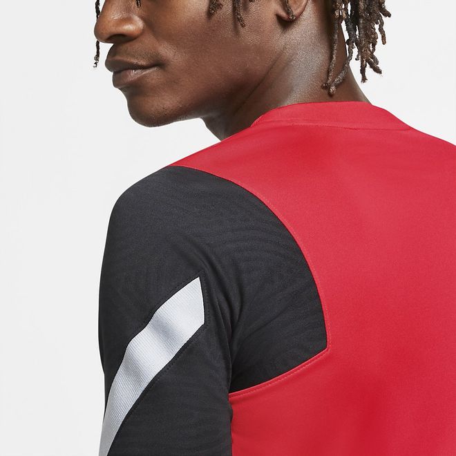 Afbeelding van Liverpool FC Strike Short Set Zwart