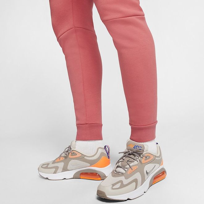 Afbeelding van Nike Tech Fleece Pant Pueblo Red