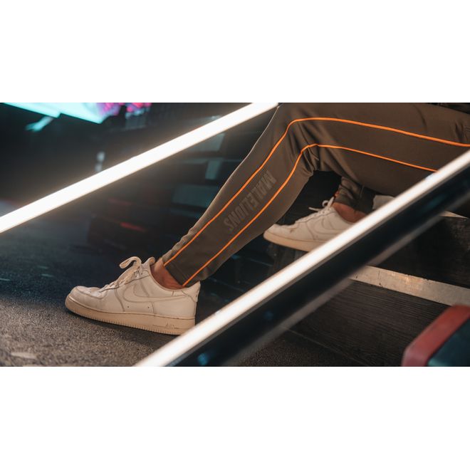 Afbeelding van Malelions Sport Uraenium Tracksuit Army Neon Orange