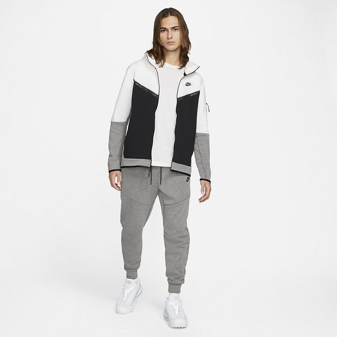 Afbeelding van Nike Sportswear Tech Fleece Hoodie White Black Carbon