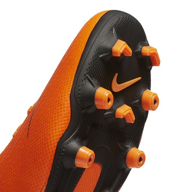 Afbeelding van Nike Vapor 12 Academy MG Oranje