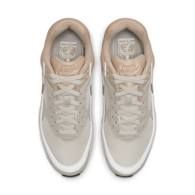 Afbeelding van Nike Air Classic BW OG Cream