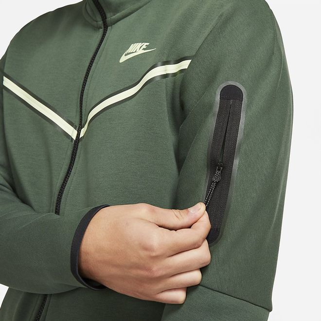Afbeelding van Nike Sportswear Tech Fleece Hoodie Galactic Jade