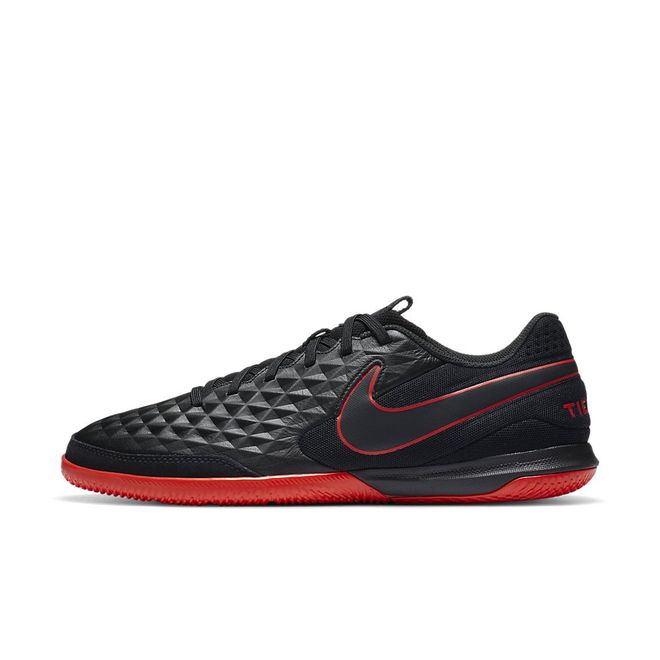 Afbeelding van Nike Legend 8 Academy IC Black-Chile Red