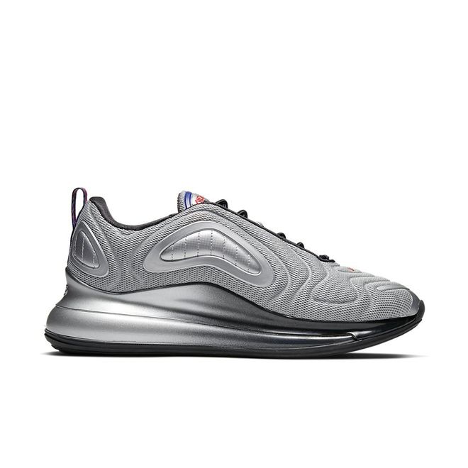 Afbeelding van Nike Air Max 720 Metallic Silver