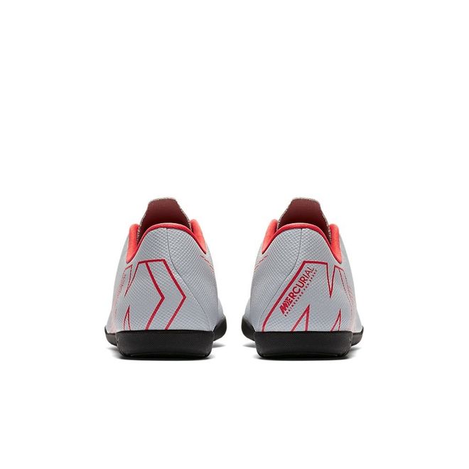 Afbeelding van Nike VaporX 12 Club GS IC Kids Grijs
