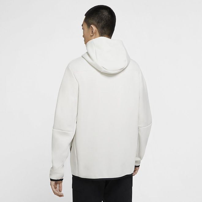 Afbeelding van Nike Sportswear Tech Fleece Hoodie Light Bone