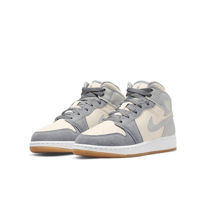 Afbeelding van Nike Air Jordan 1 Mid SE Kids Coconut Milk