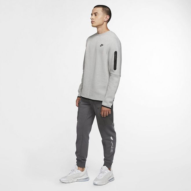 Afbeelding van Nike Sportswear Tech Fleece Sweater Dark Grey Heather