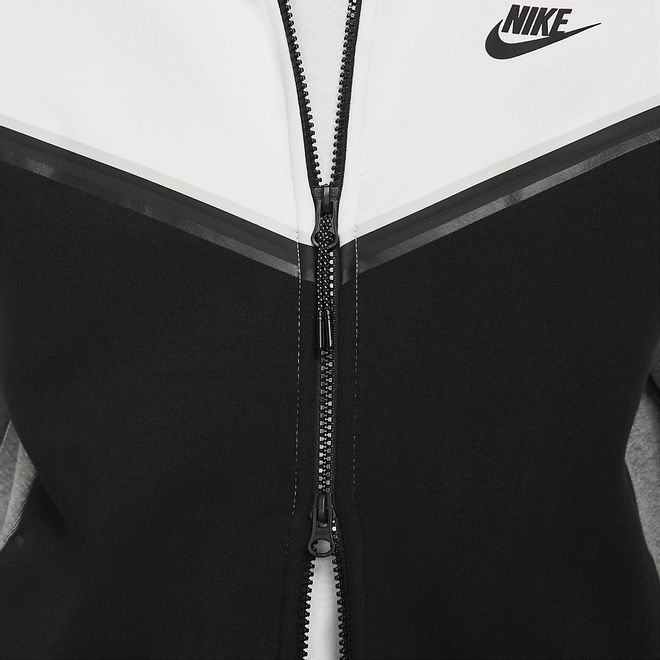 Afbeelding van Nike Sportswear Tech Fleece Hoodie White Black Carbon