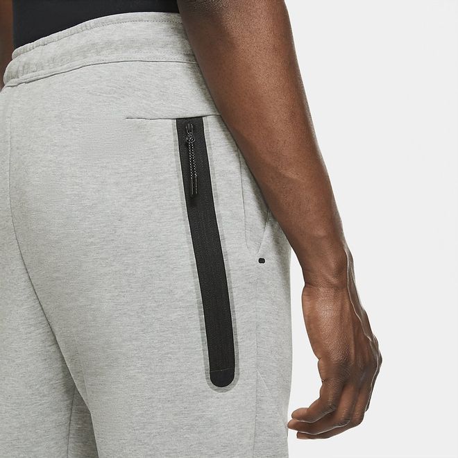 Afbeelding van Nike Tech Fleece Pant Dark Grey Heather