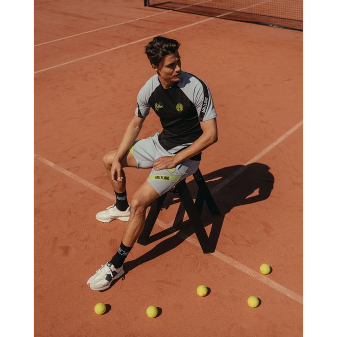 Afbeelding van Malelions Sport Pre-Match T-Shirt + Short Set Black Grey
