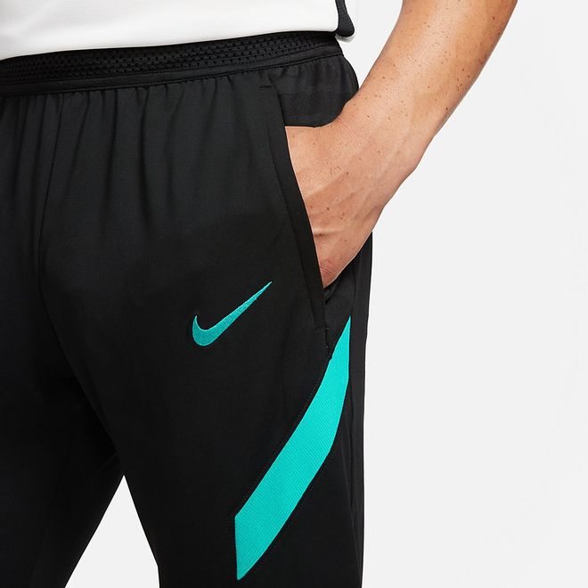 Afbeelding van Inter Milan Strike Set Turbo Green