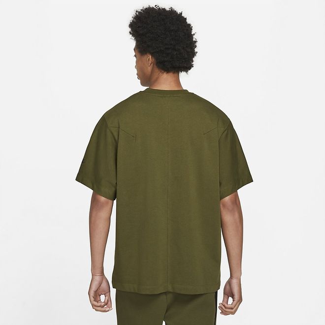 Afbeelding van Nike Sportswear Dri-FIT Tech Essentials Shirt Rough Green