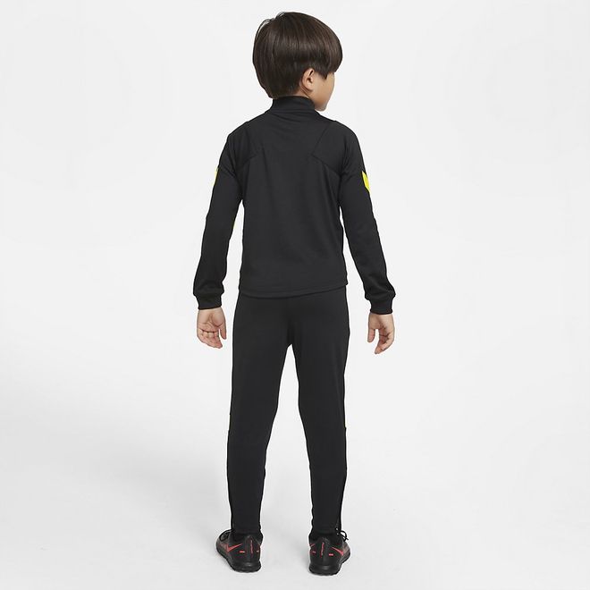 Afbeelding van Chelsea FC Strike voetbaltrainingspak met Dri-FIT voor kleuters Black Opti Yellow