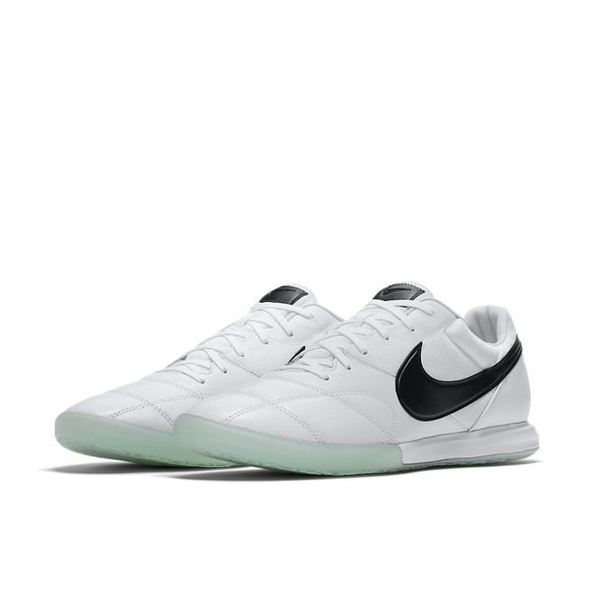 Afbeelding van The Nike Premier II Sala IC White Black