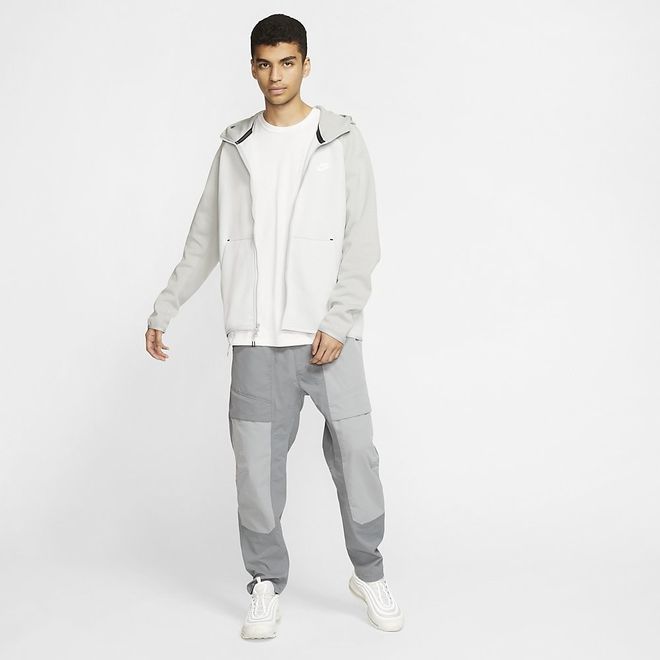 Afbeelding van Nike Sportswear Tech Fleece Hoodie Pure Platinum