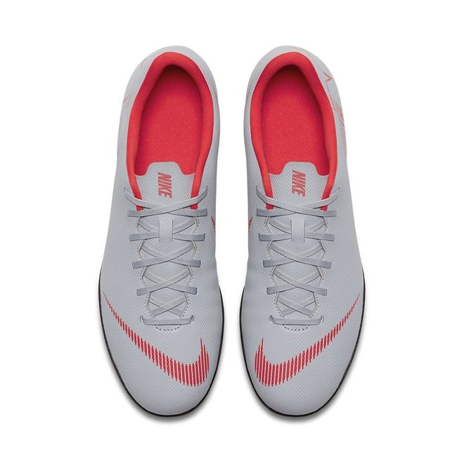 Afbeelding van Nike VaporX 12 Club GS IC Kids Grijs