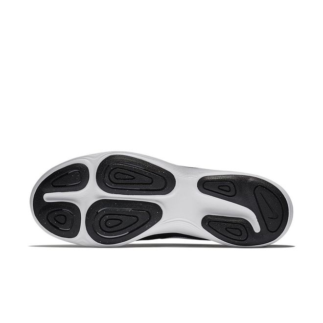 Afbeelding van Nike Revolution 4 EU Zwart/Wit