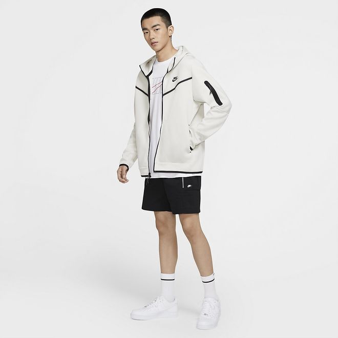 Afbeelding van Nike Sportswear Tech Fleece Hoodie Light Bone