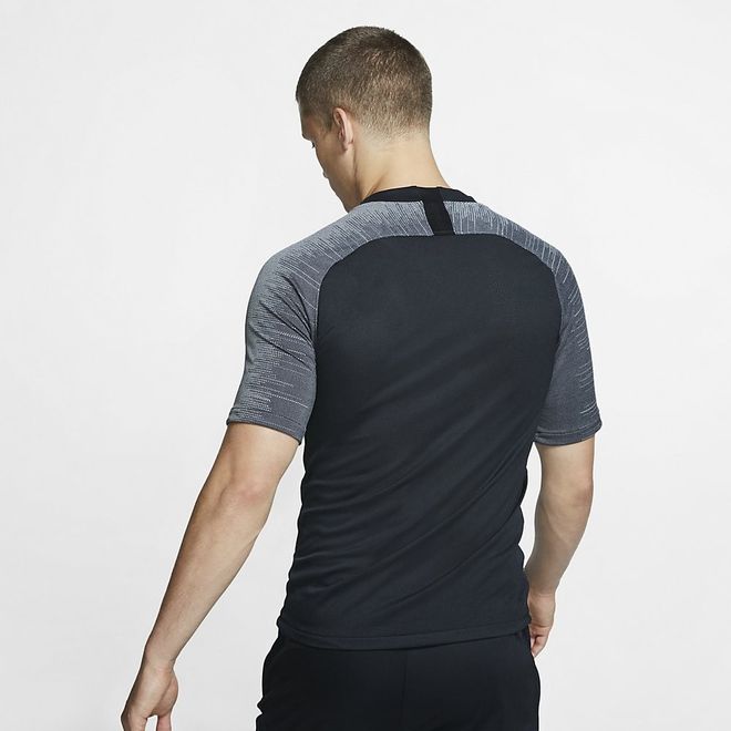Afbeelding van Nike Breathe Strike Top Black