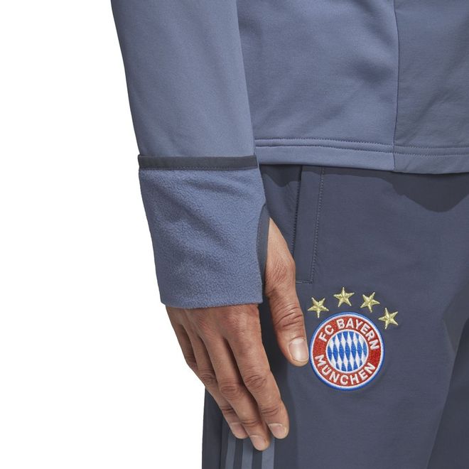Afbeelding van FC Bayern München Ultimate Warm Longsleeve Set EU