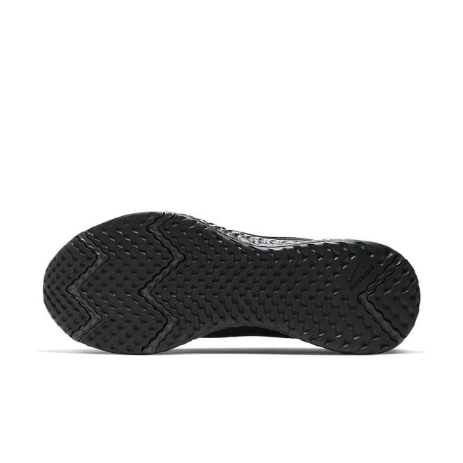 Afbeelding van Nike Revolution 5 Black
