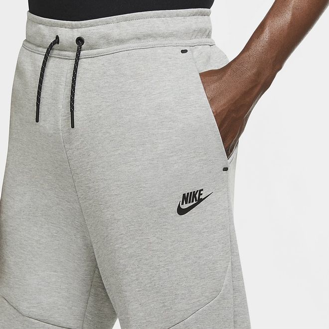 Afbeelding van Nike Tech Fleece Pant Dark Grey Heather